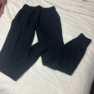 Lululemon ready to rulu joggers